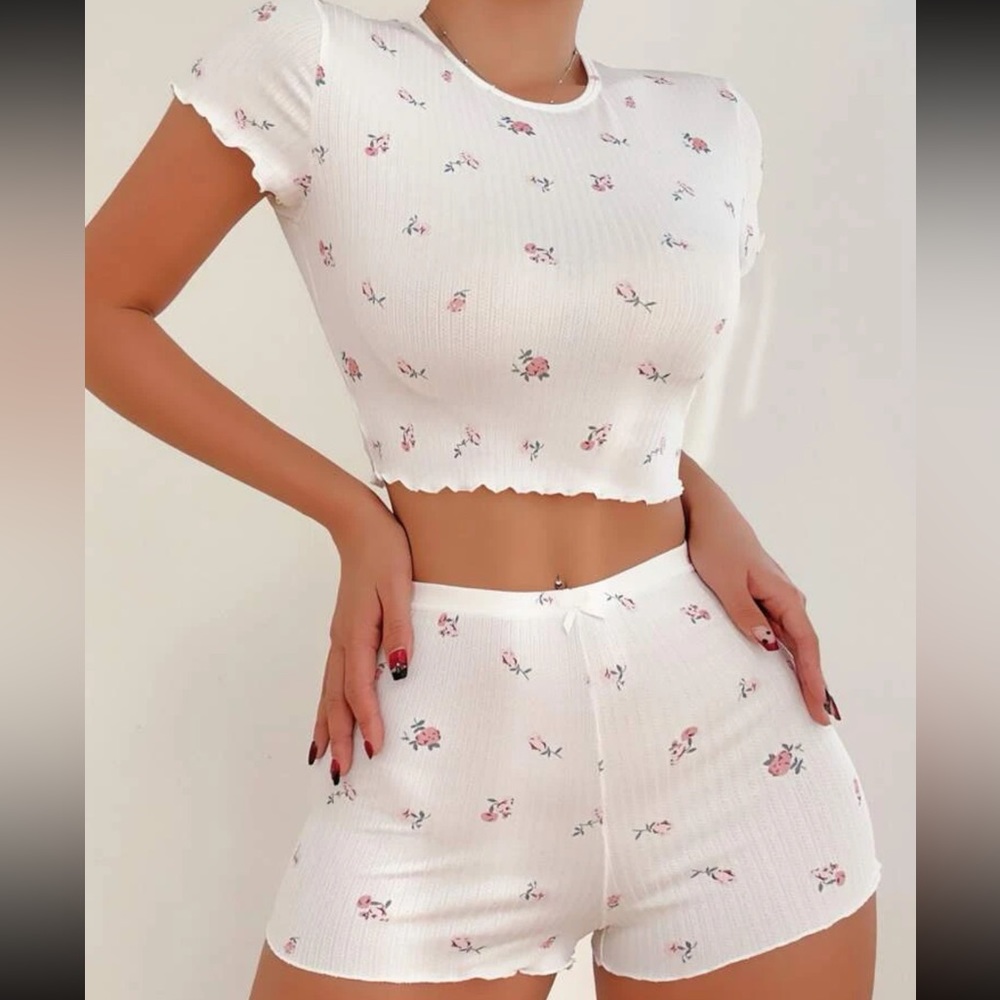 Shein Floral Lettuce Trim Ribbed PJ Set